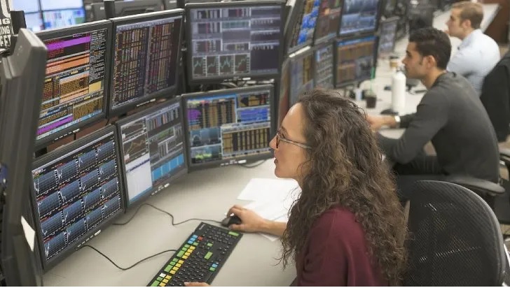 Aluvión de consultas de inversores en las ALyC por el blanqueo: ahora dicen que podrían exteriorizarse más de US$ 40.000 millones