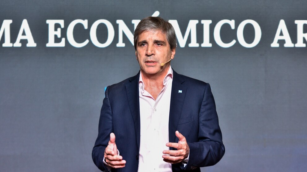 Pago inminente de US$ 4.200 millones: el plan secreto que ultima el Gobierno