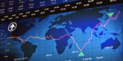 Pendientes de Italia, los mercados comienzan en alza la semana