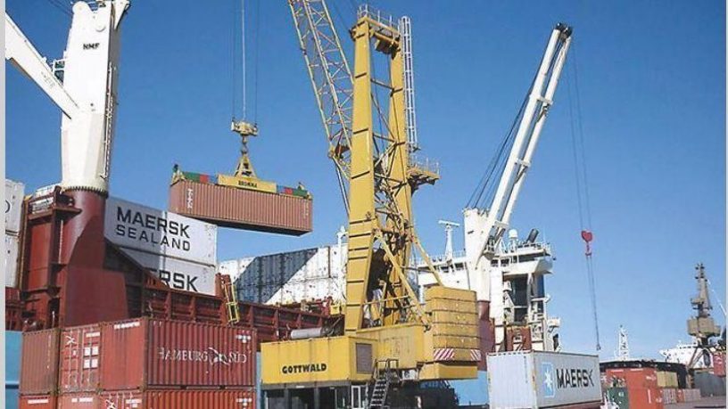 Pese al superávit récord, aún preocupa la pérdida de reservas