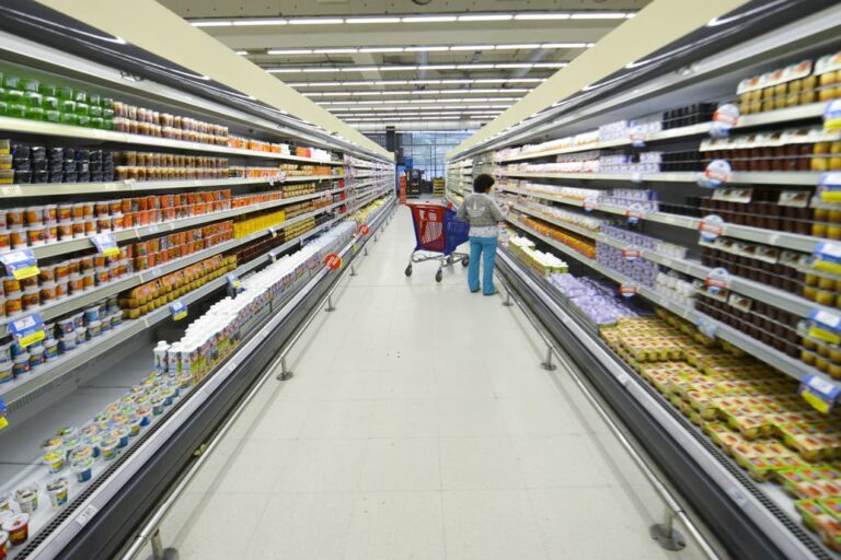 En noviembre, el consumo creció por primera vez en los últimos 29 meses