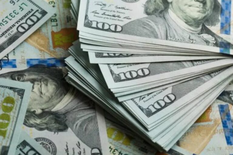 Las siete señales que indican que el dólar libre puede superar los $ 200 esta semana