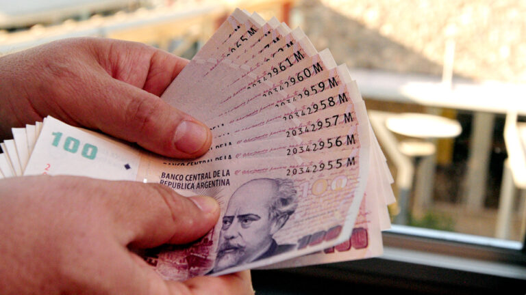 Inflación: abril se mantuvo en niveles elevados y mayo seguiría la misma tendencia
