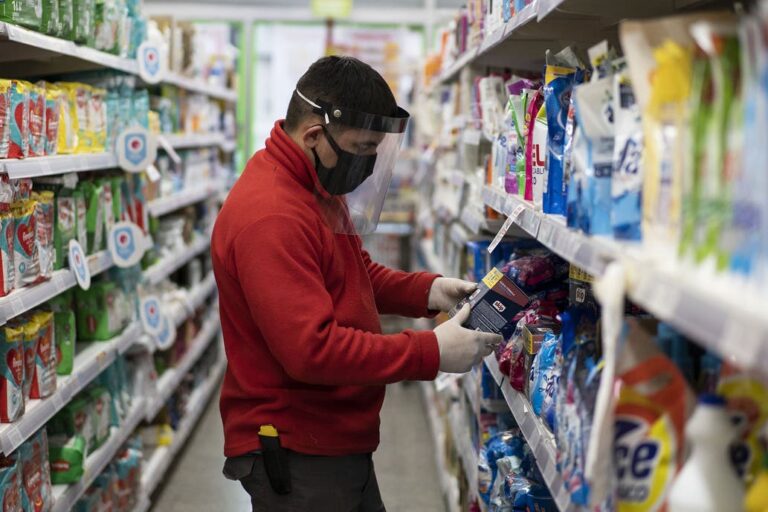 Cuarentena intermitente: prevén baja del 3% del PBI en el segundo trimestre