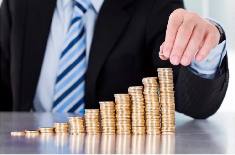 La pandemia aumentó en un 40% el número de “milmillonarios” de América Latina