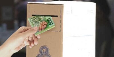 Los salarios (en pesos y dólares), en alza hasta las elecciones