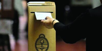 El Gobierno y la oposición se juegan mucho en las primarias