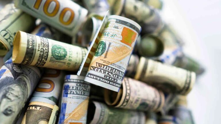 Presión para el dólar: hay temor por fuertes salidas de los FCI que ahora buscan cobertura